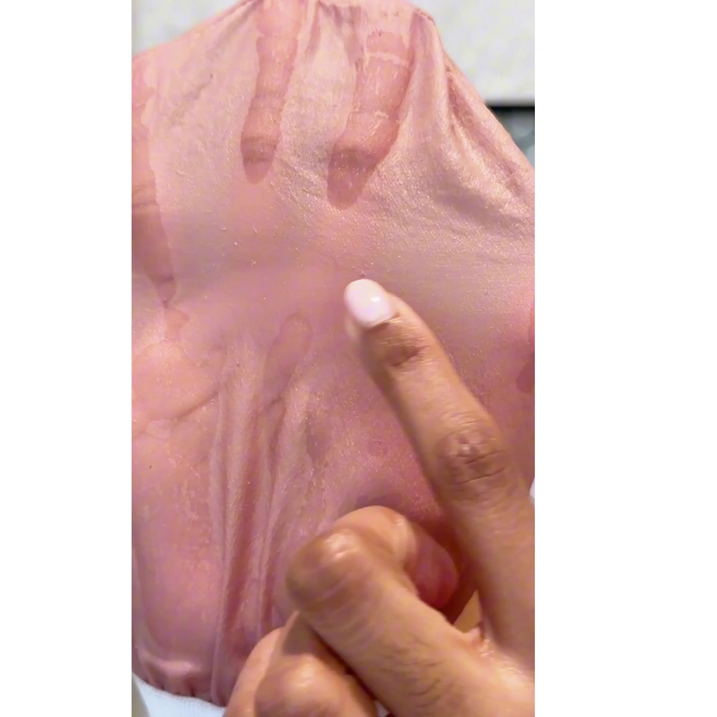 100% Silk Deep Exfoliating Glove